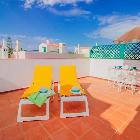 Beautiful Three Bedroom In The Old Village Vilamoura